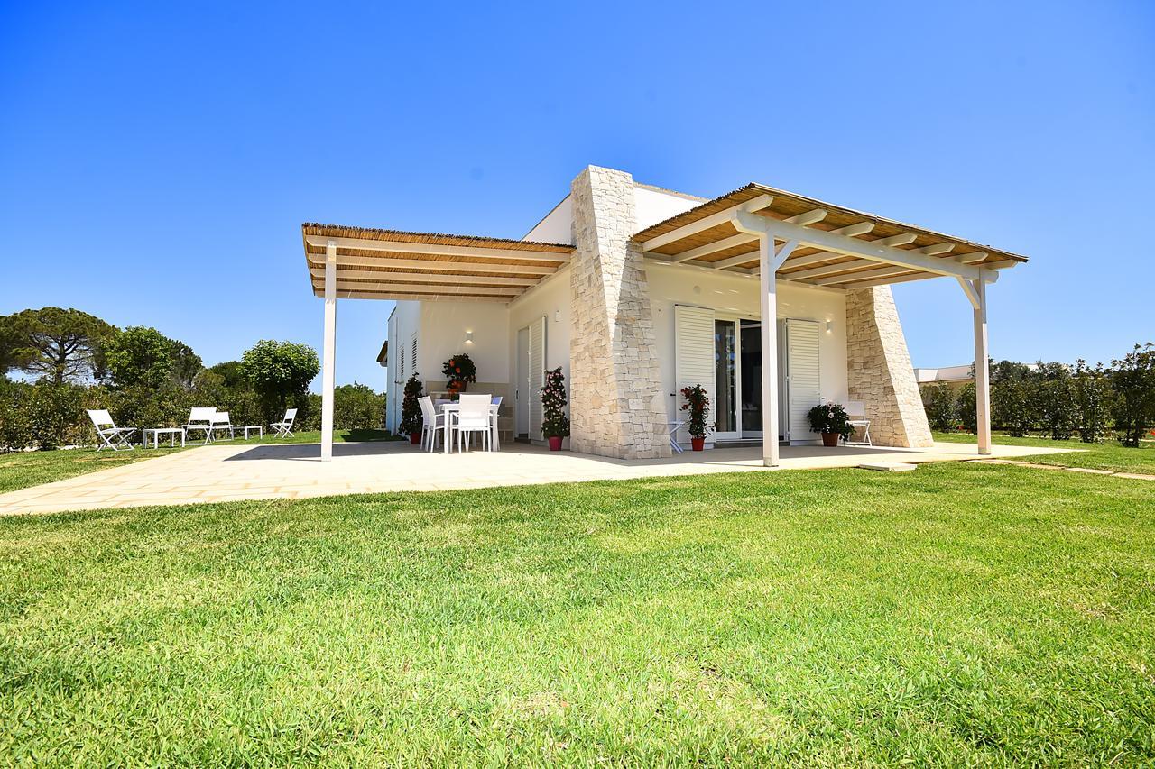 Bed and Breakfast Borgo Fiorito Relais Parabita Esterno foto