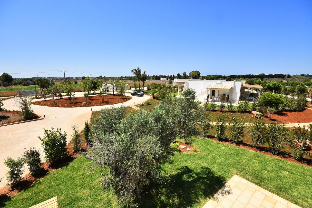 Bed and Breakfast Borgo Fiorito Relais Parabita Esterno foto