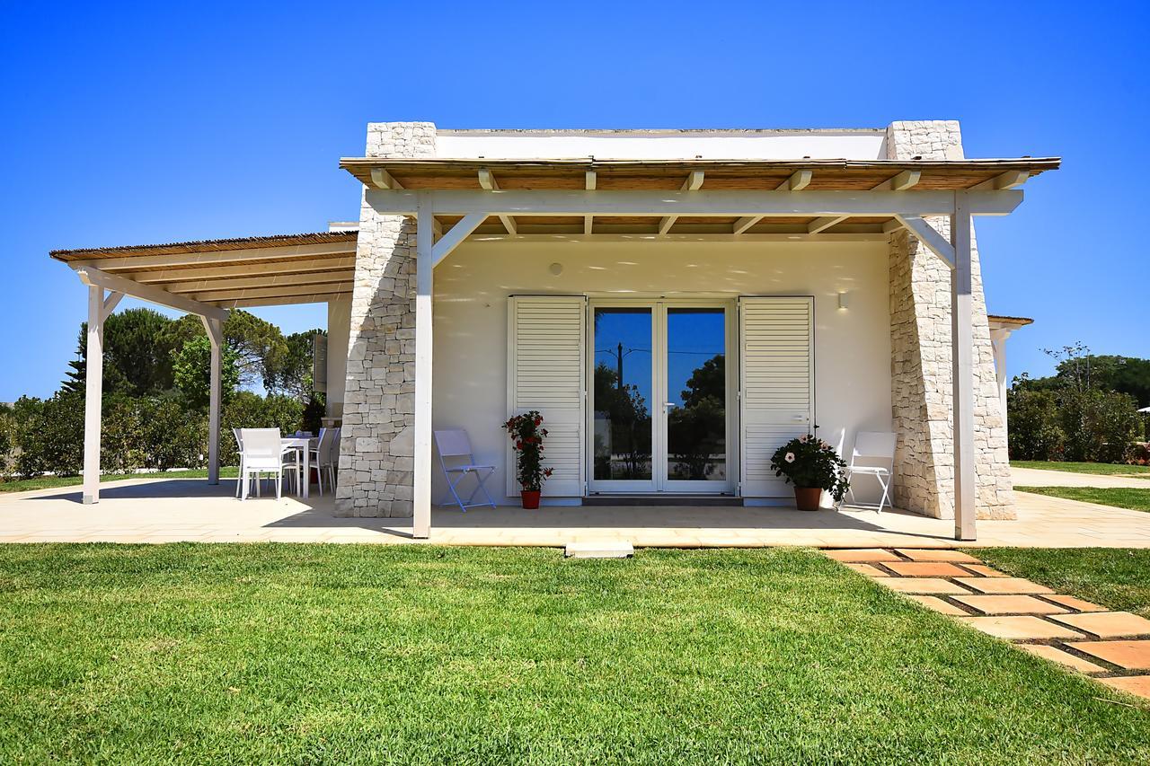 Bed and Breakfast Borgo Fiorito Relais Parabita Esterno foto
