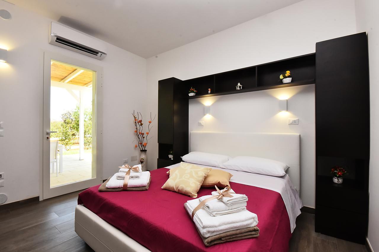 Bed and Breakfast Borgo Fiorito Relais Parabita Esterno foto