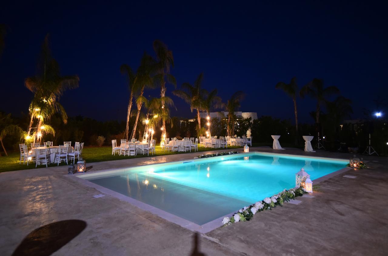 Bed and Breakfast Borgo Fiorito Relais Parabita Esterno foto